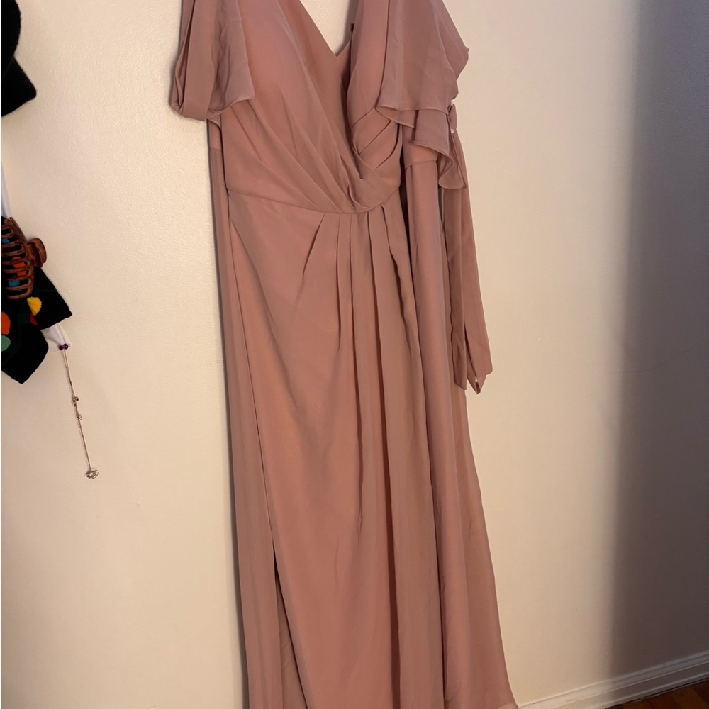 Elegant Pink Evening Gown